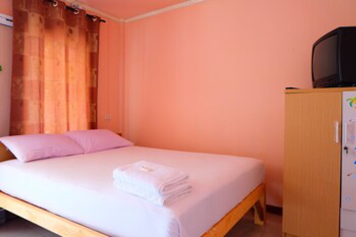 Room 17 of 20