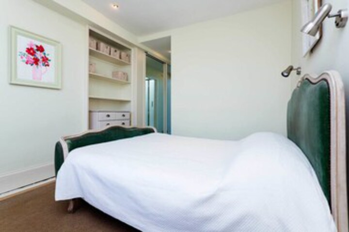 Room 20 of 25