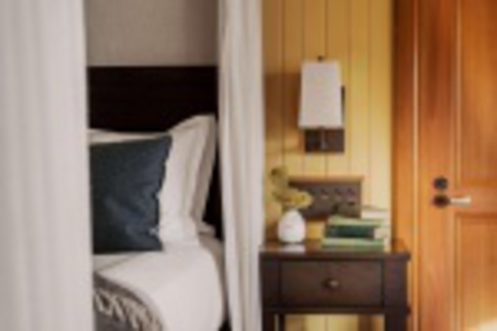 Room 567 of 706