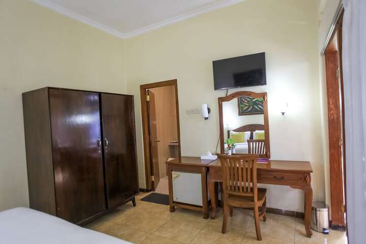 Room 19 of 43