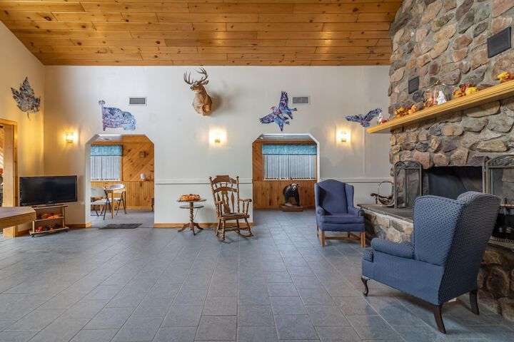 Hotel Interior 3 of 14