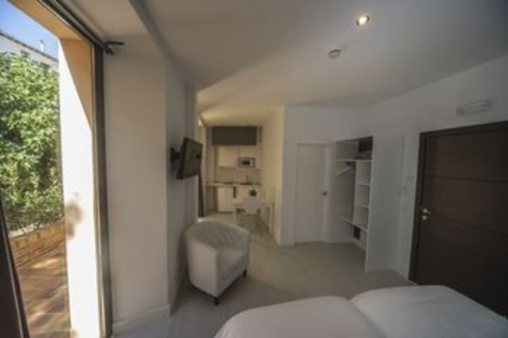 Room 20 of 88