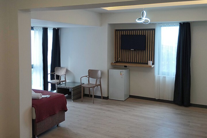 Room 10 of 54