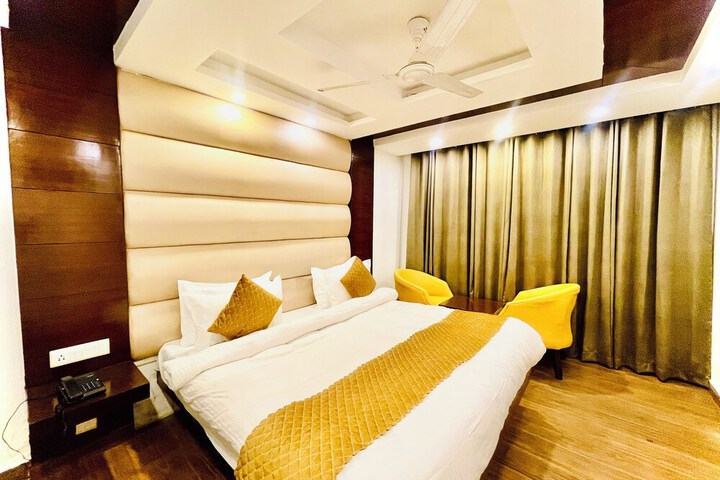 Room 26 of 55