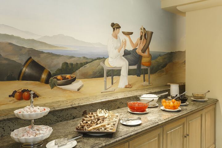 Dining 142 of 193