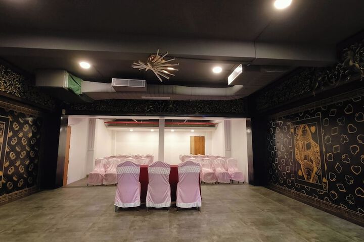 Ballroom/Hall 22 of 25
