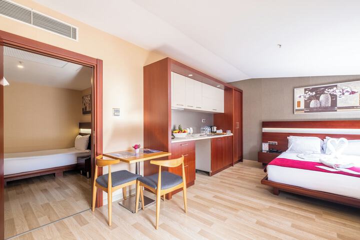 Room 29 of 75