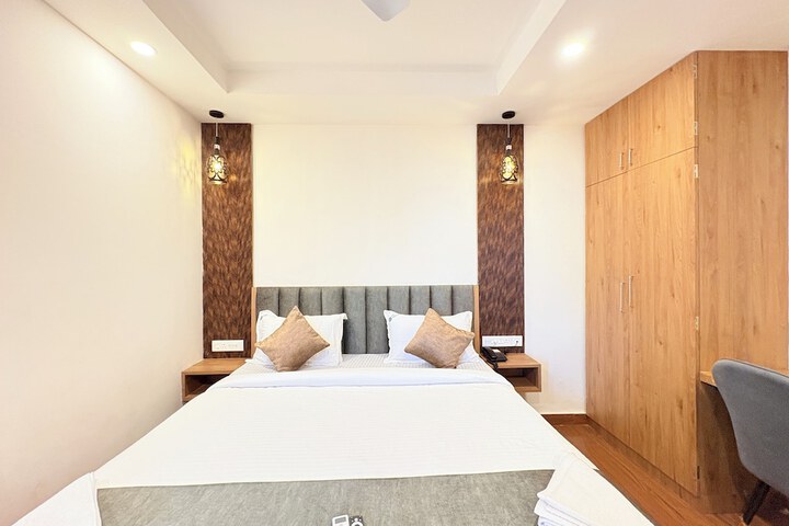 Room 36 of 72