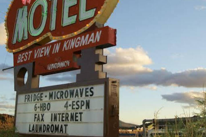 Exterior of HILL TOP MOTEL