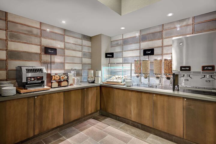 Breakfast/Coffee Service 41 of 59