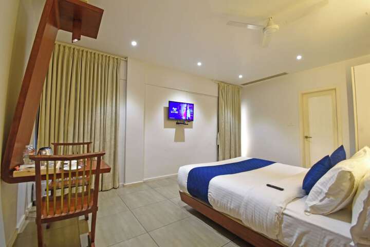 Room 4 of 47
