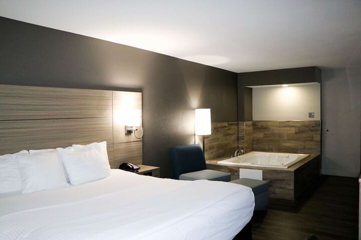Room 20 of 63