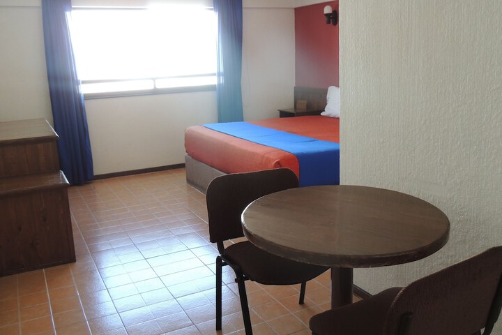 Room 31 of 49