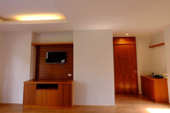 Room 40 of 101