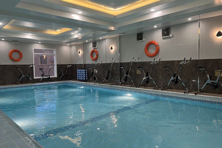 Pool 73 of 104