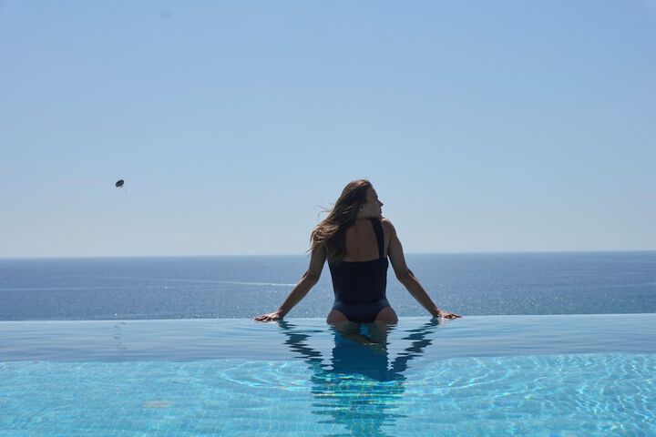 Pool 82 of 180