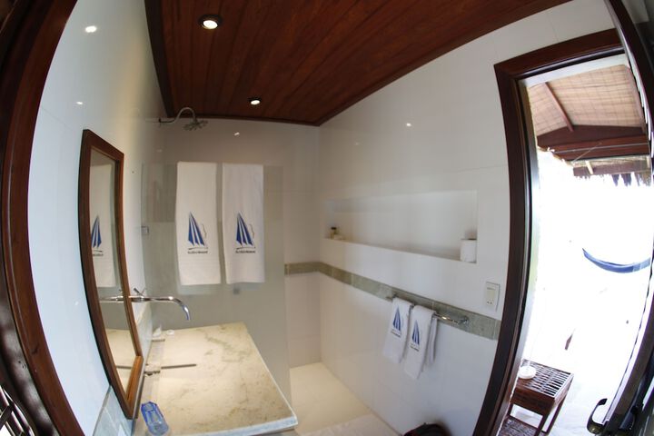 Room 12 of 14