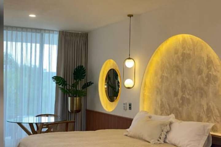 Room 76 of 205