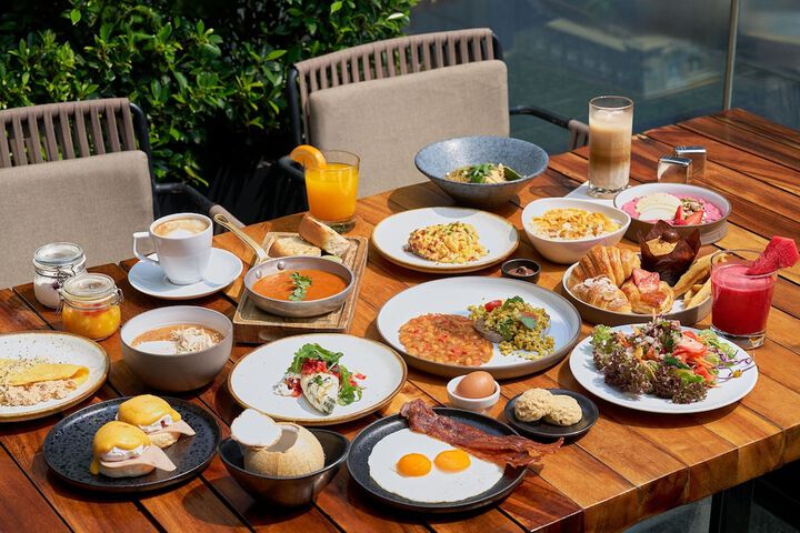 Breakfast/Coffee Service 128 of 171