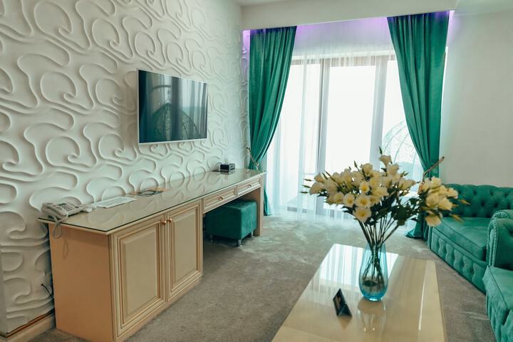 Room 28 of 59