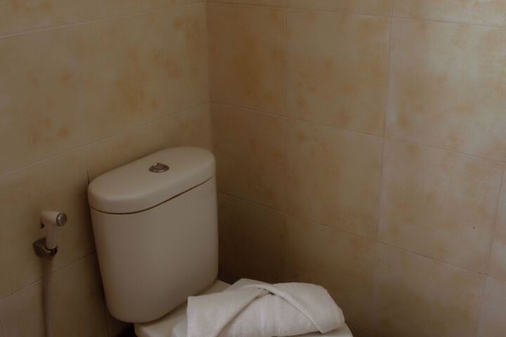 Clean Restrooms