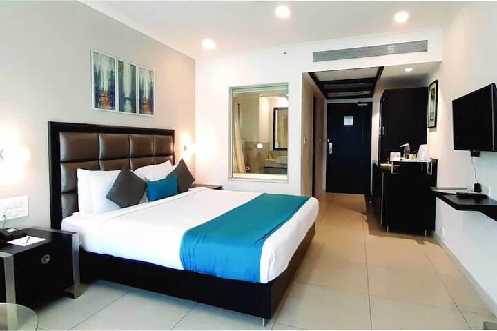 Room 27 of 63