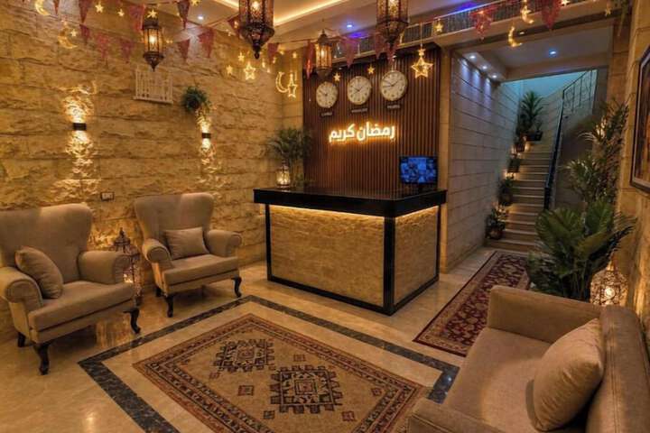 Diark Pyramids Hotel