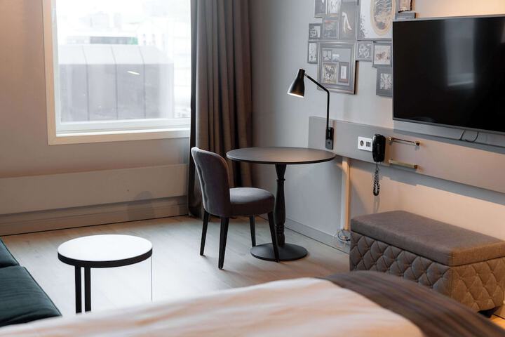 Room 16 of 55