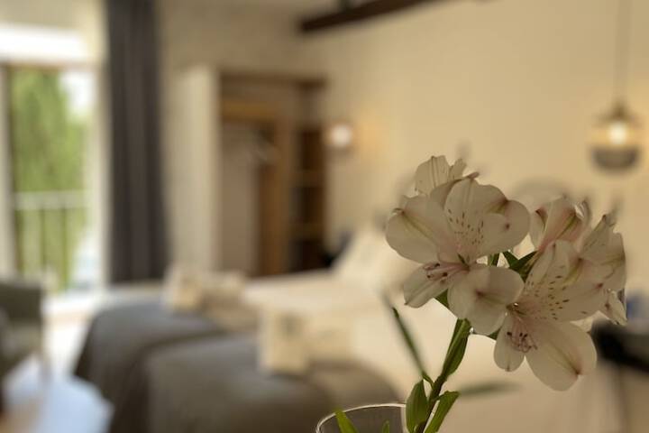 Room 13 of 96