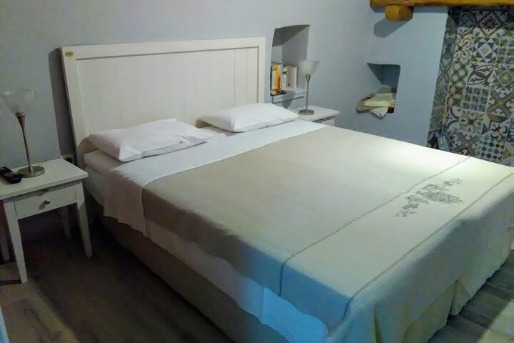 Room 33 of 124