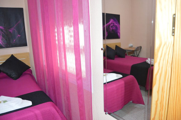 Room 19 of 49