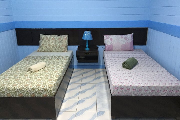 Room 3 of 41