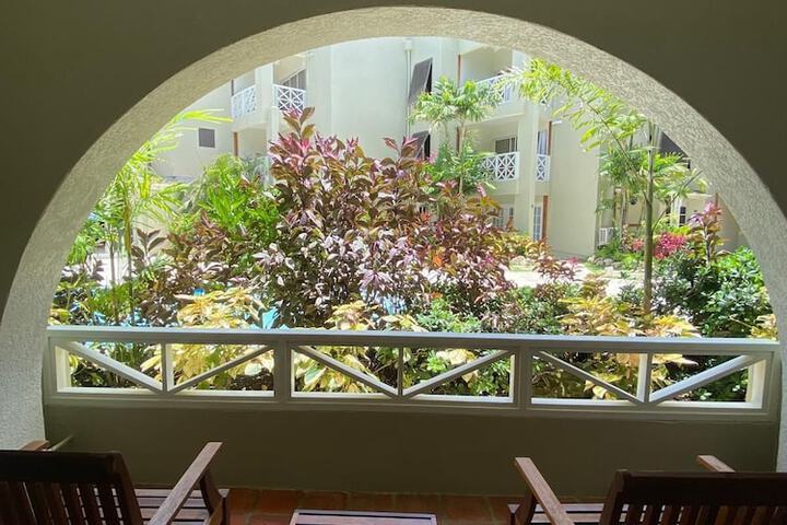 Room 56 of 204