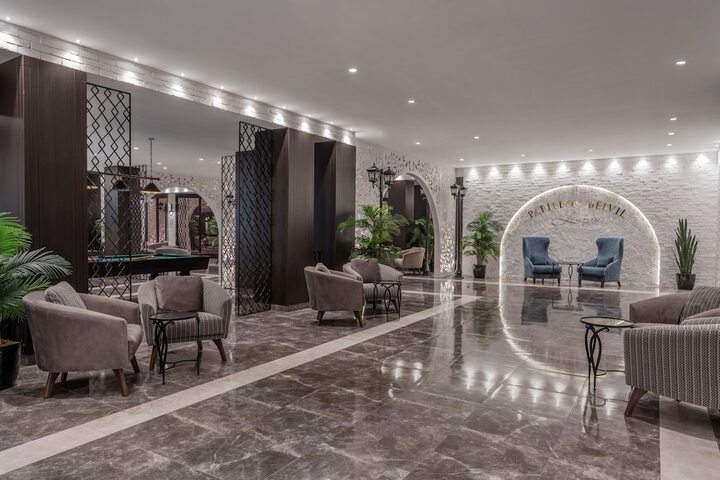 Lobby Entry