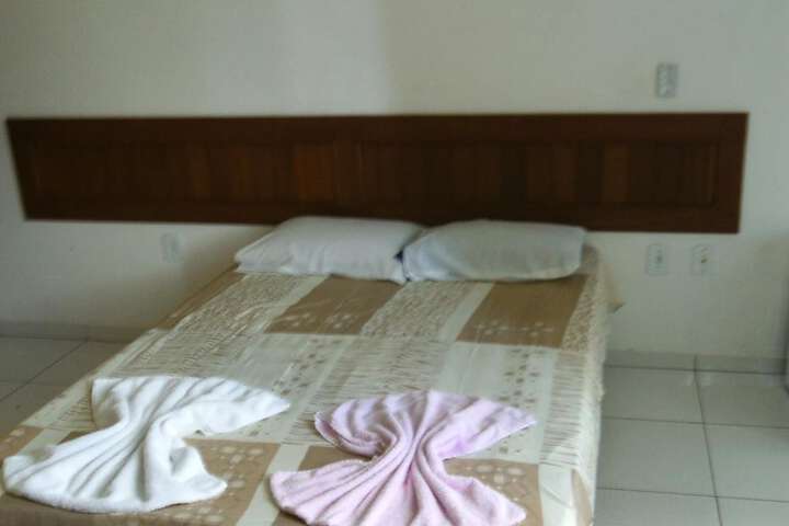 Room 4 of 38