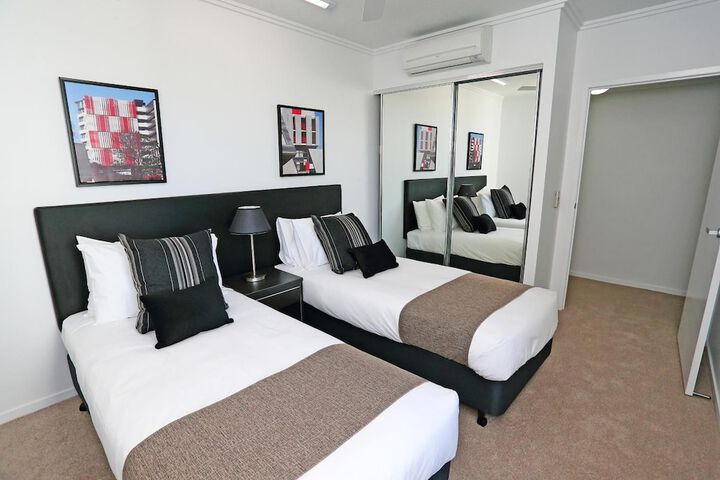 Room 13 of 54