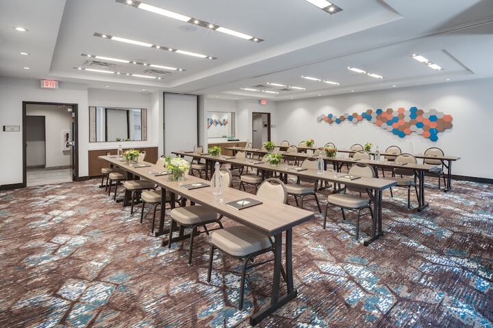 Meeting facility