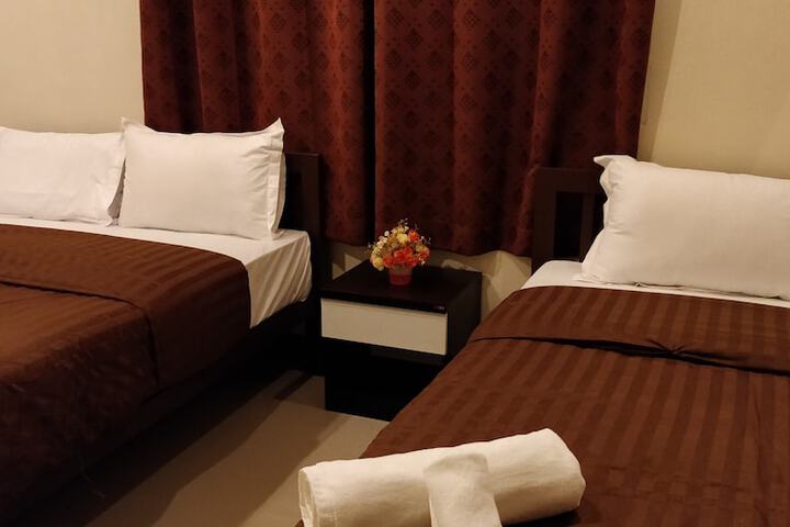 Room 34 of 68