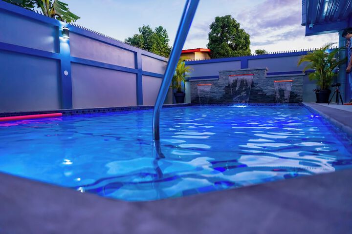 Pool 63 of 72