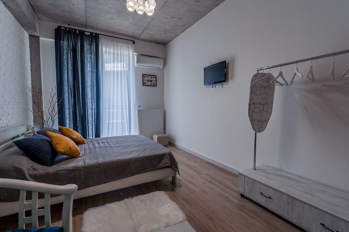 Room 14 of 61