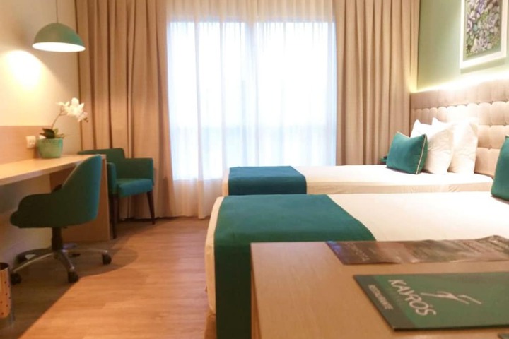 Room 14 of 36