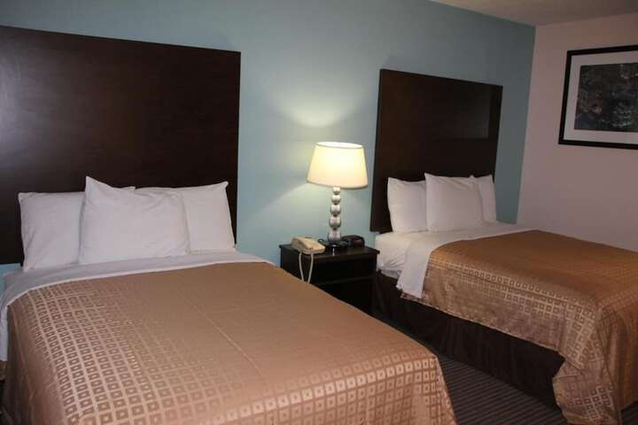 Room 14 of 33