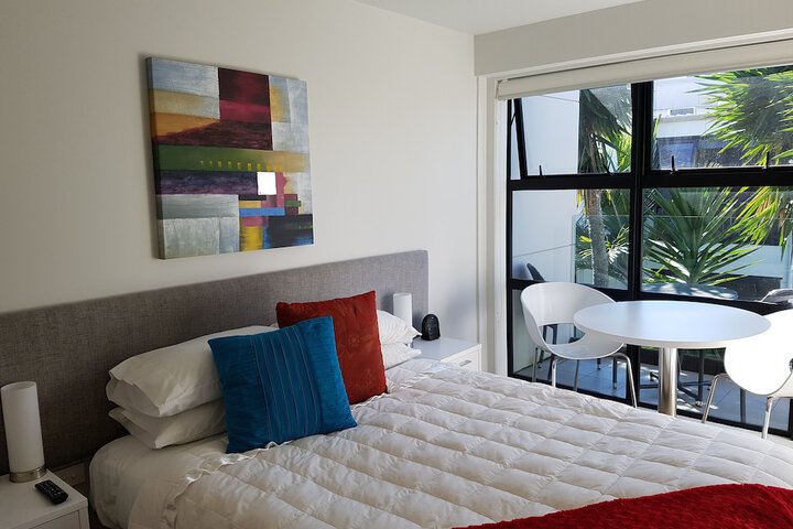 Room 7 of 118
