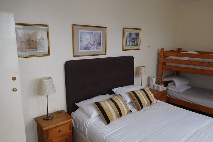 Room 5 of 39