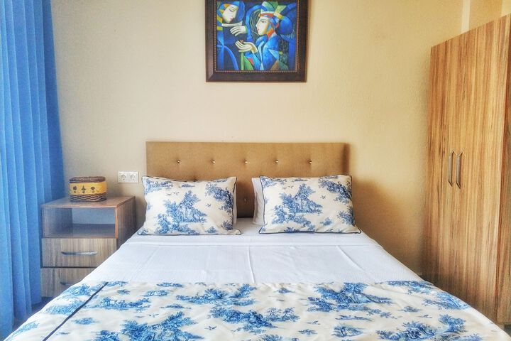 Room 14 of 22