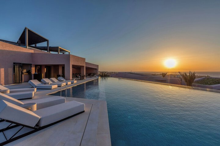 Pool 70 of 130