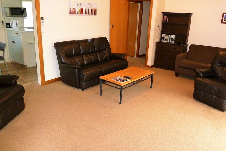 Room 22 of 38