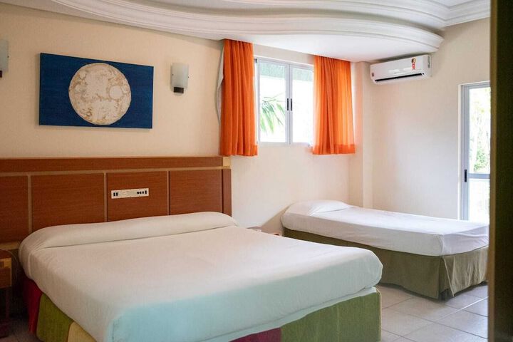 Room 7 of 42