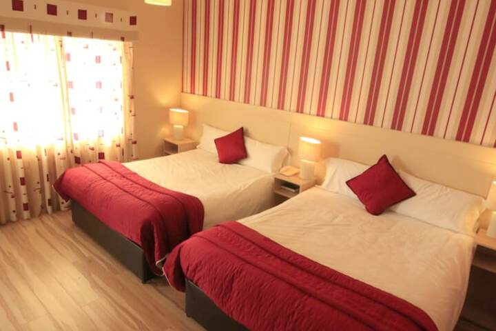 Room 144 of 219