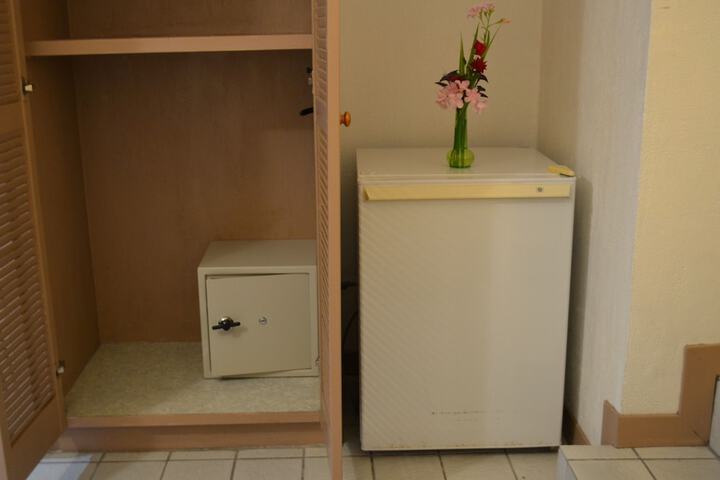 Room 14 of 31
